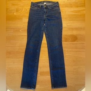 Eddie Bauer Straight Fit Jeans